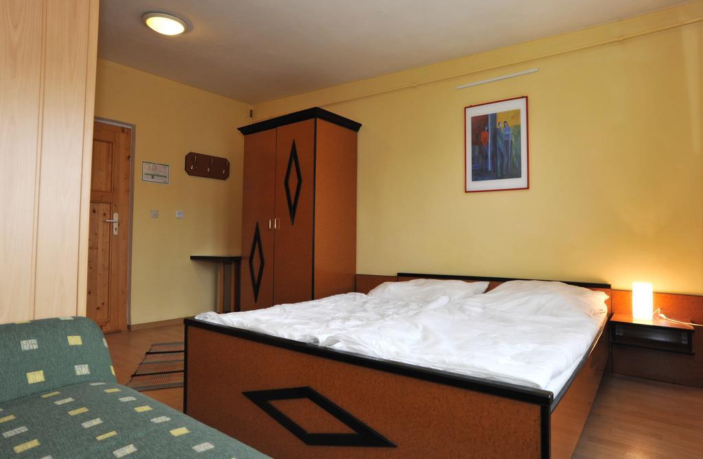 Nohotel Hostel Дранске Номер фото
