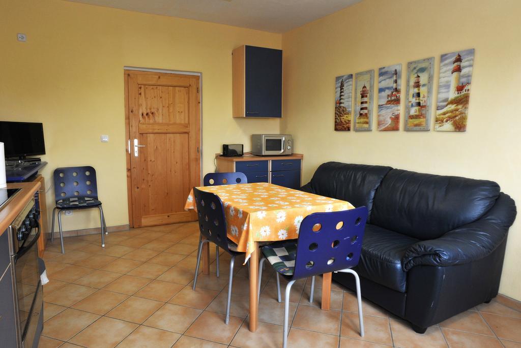 Nohotel Hostel Дранске Номер фото