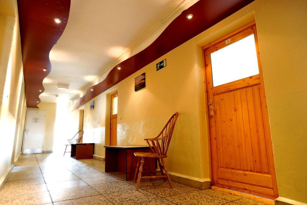 Nohotel Hostel Дранске Экстерьер фото