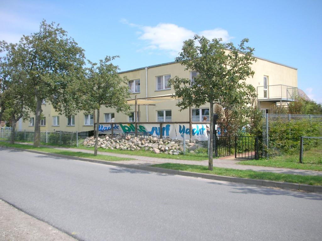 Nohotel Hostel Дранске Экстерьер фото